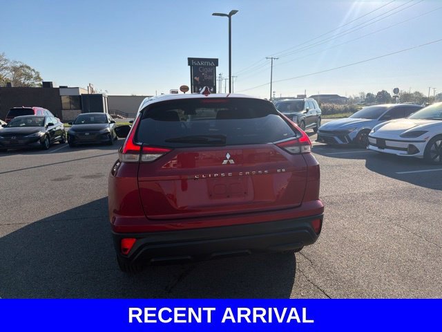 Used 2023  Mitsubishi ES image 17