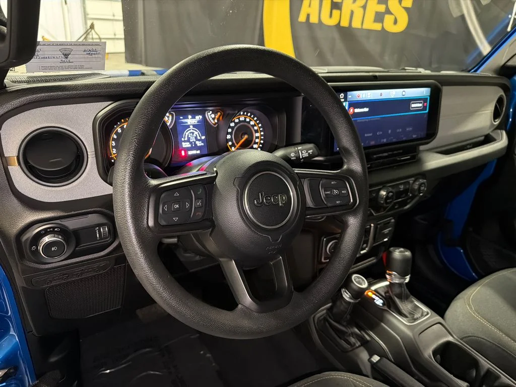 Certified Used 2025 Hydro Blue Pearlcoat Jeep Sport image 15