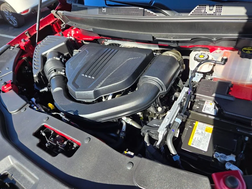 Used 2025 Radiant Red Tintcoat Chevrolet LT image 17