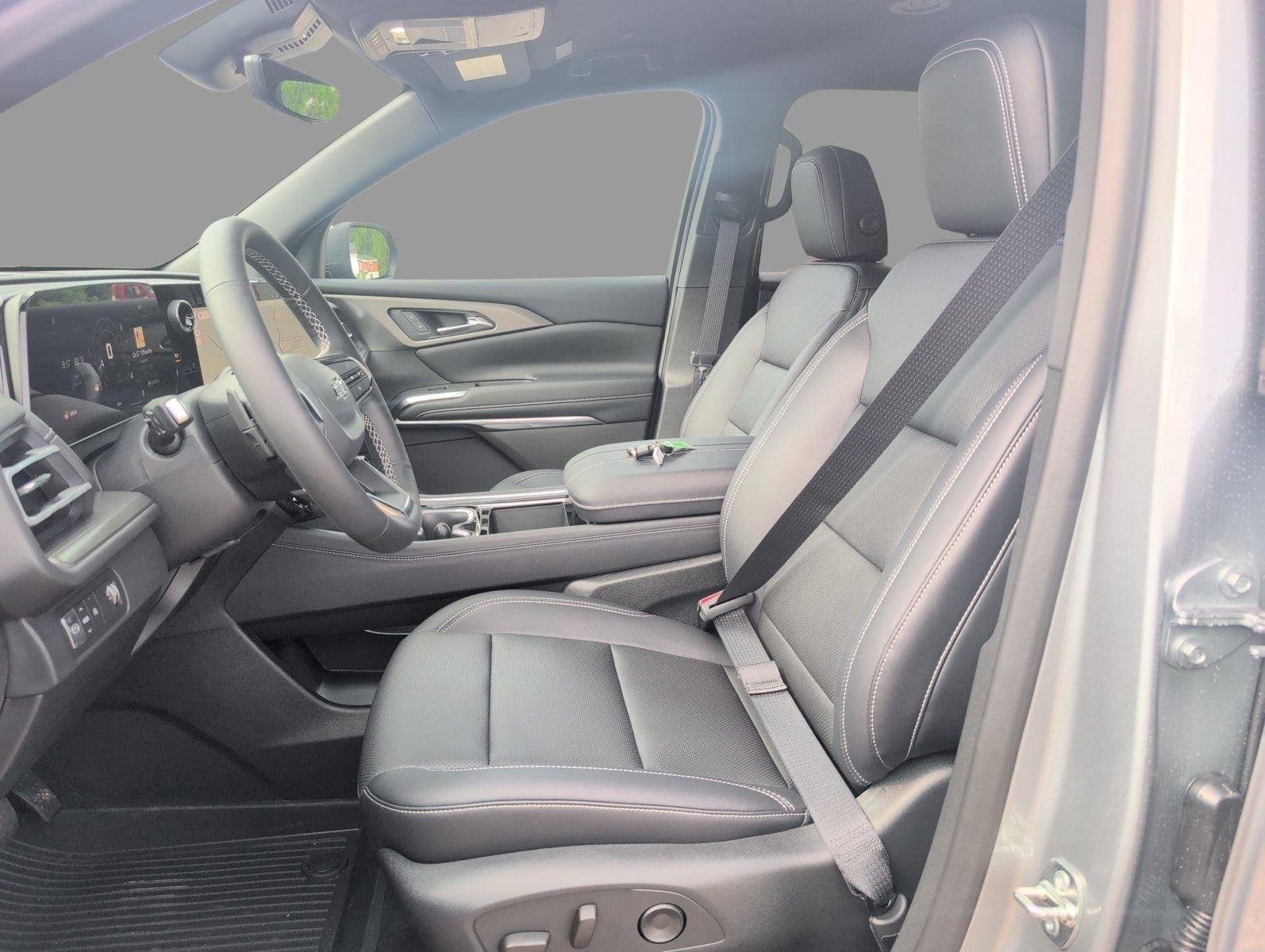 New 2026 Sterling Gray Metallic Chevrolet LT image 16