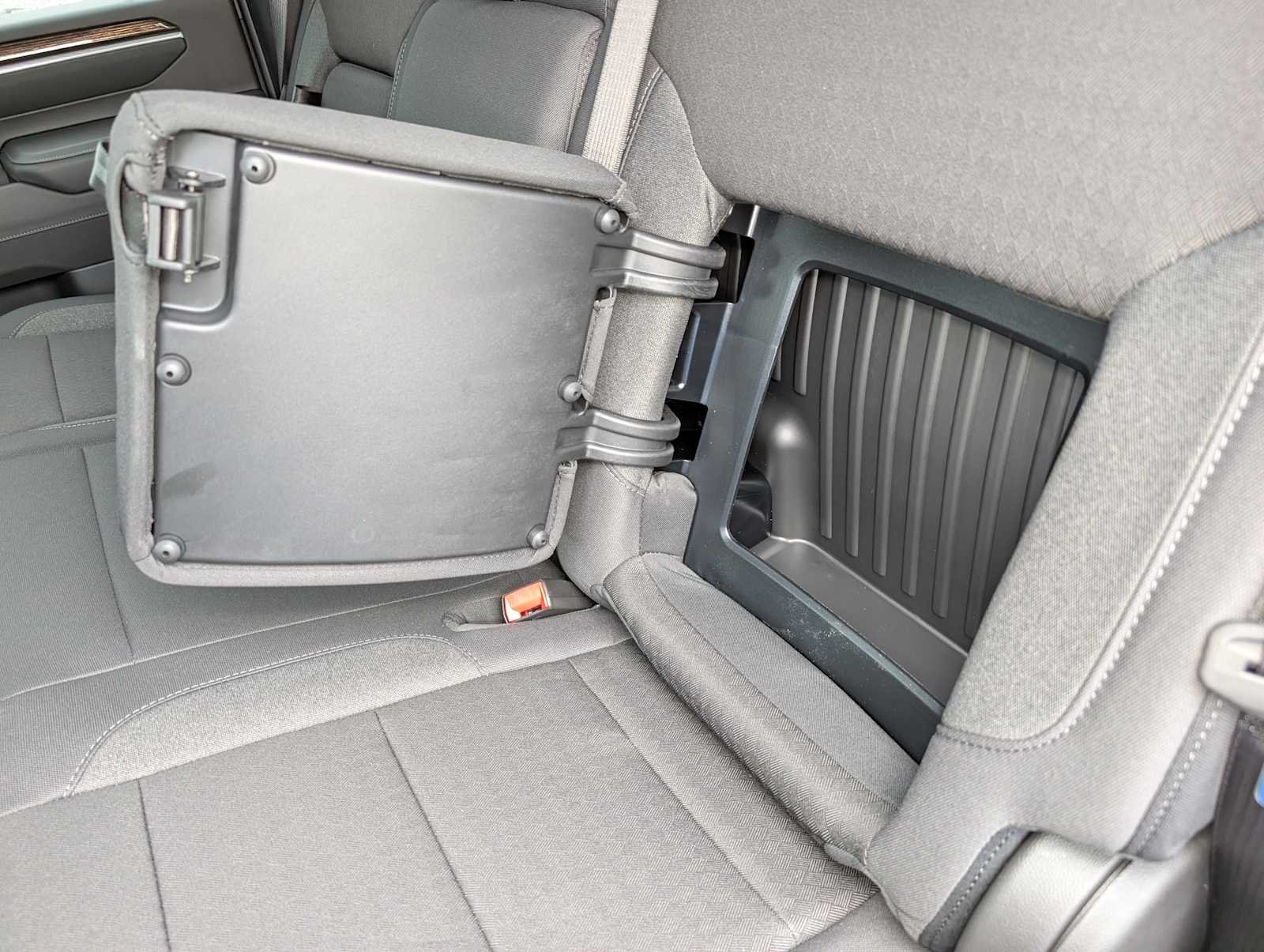 2026 GMC Sierra 3500HD SLE - Photo 21