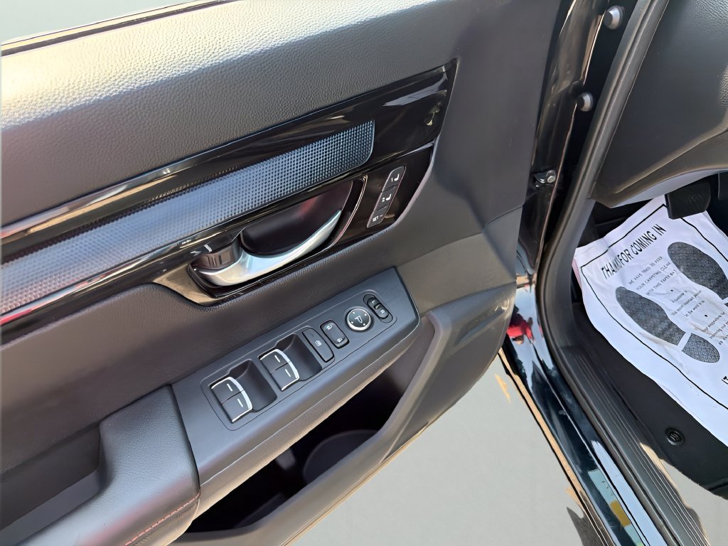 Used 2023  Honda Sport Touring image 15
