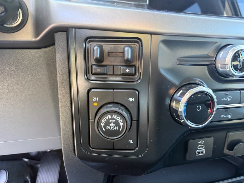 New 2026 White Ford XLT image 23
