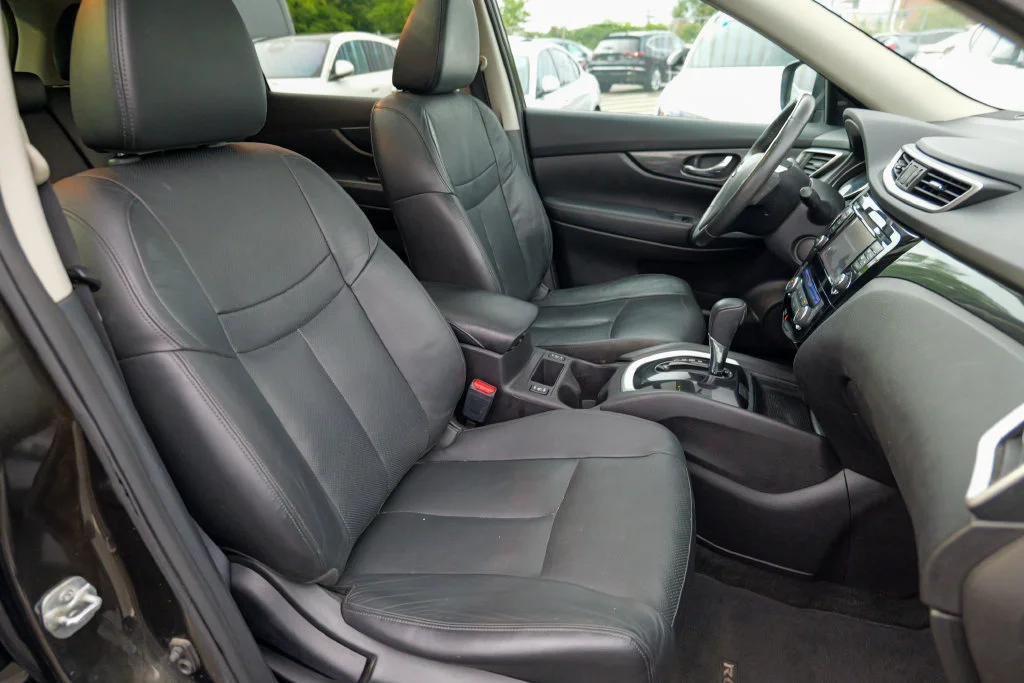 Used 2015 Midnight Jade Nissan SL image 35