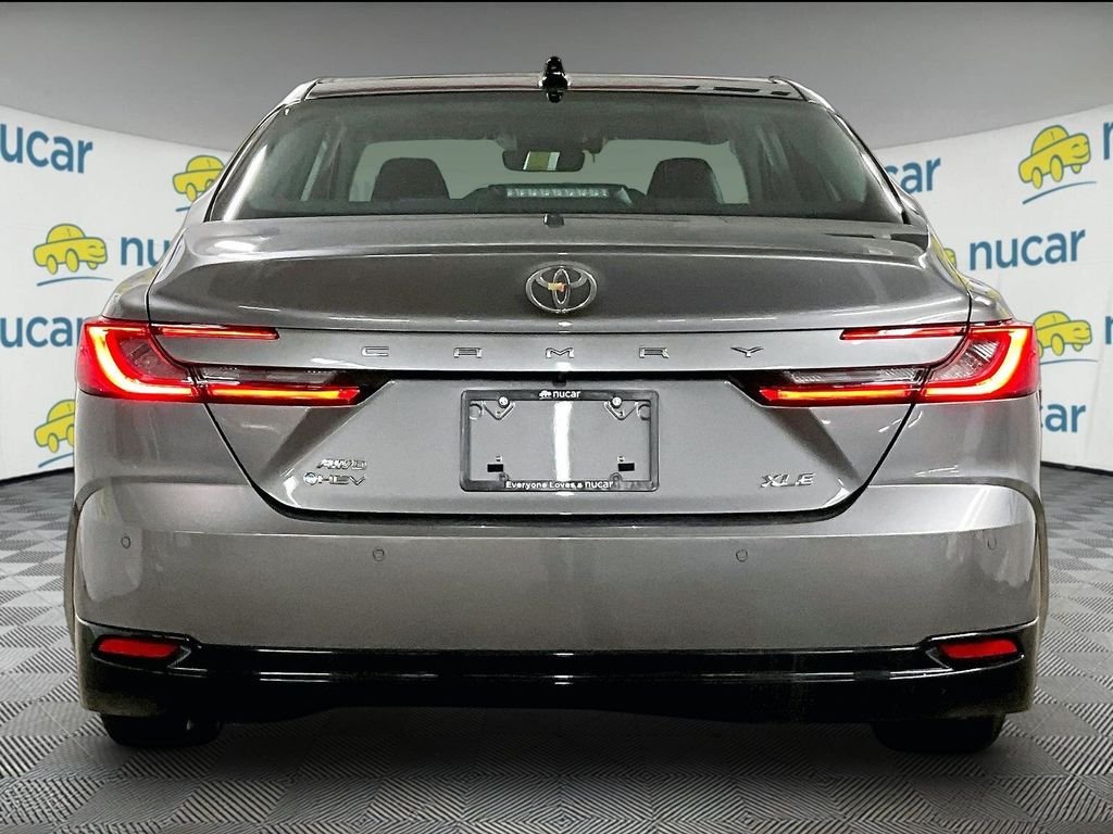 2026 Toyota Camry XLE - Photo 6