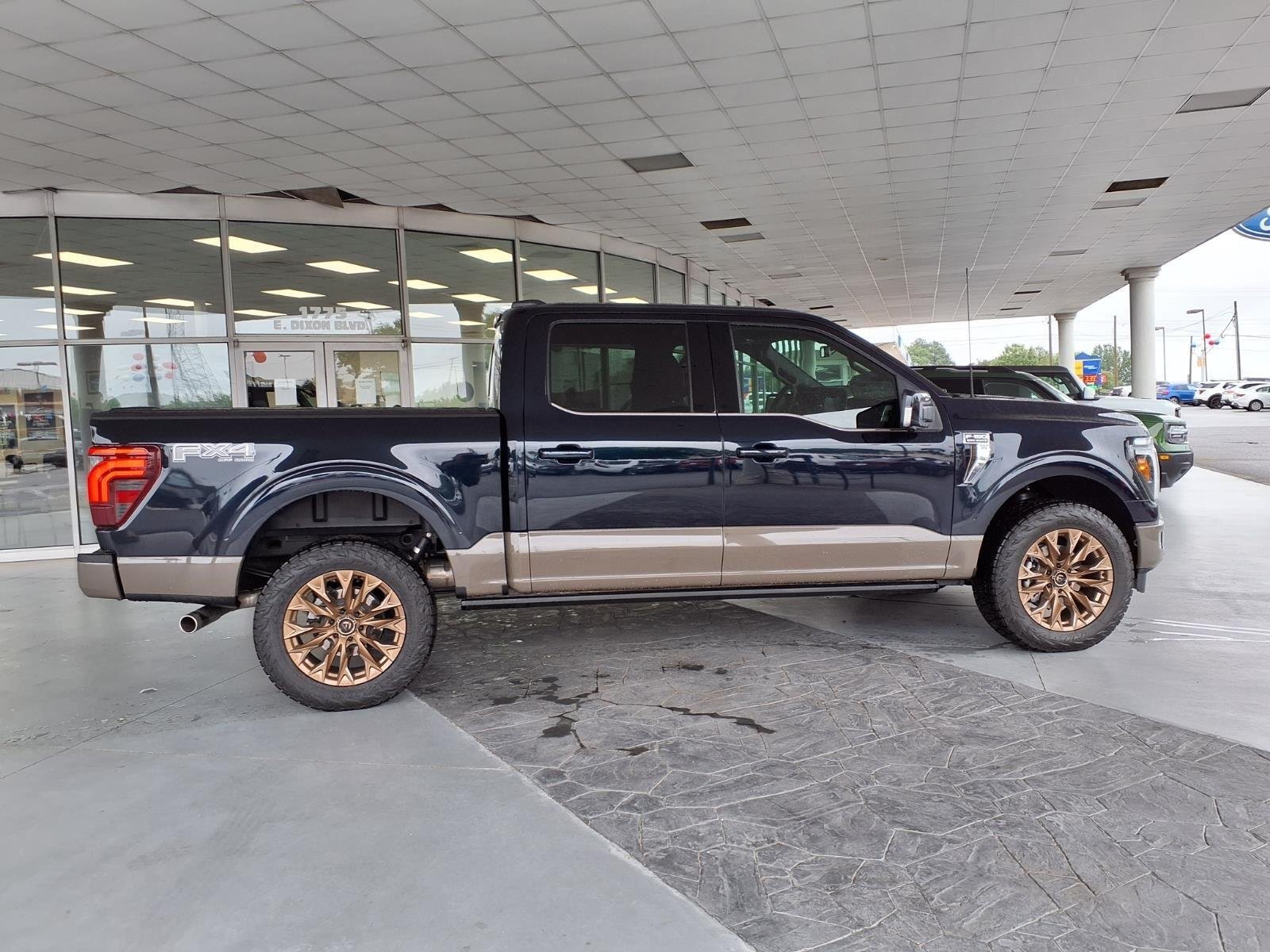 Used 2026 Antimatter Blue Metallic Ford King Ranch image 12