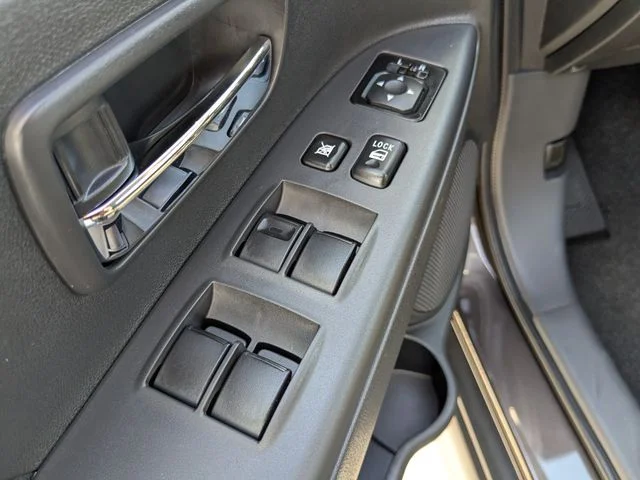 New 2026 Brown Mitsubishi 2.0 LE image 20
