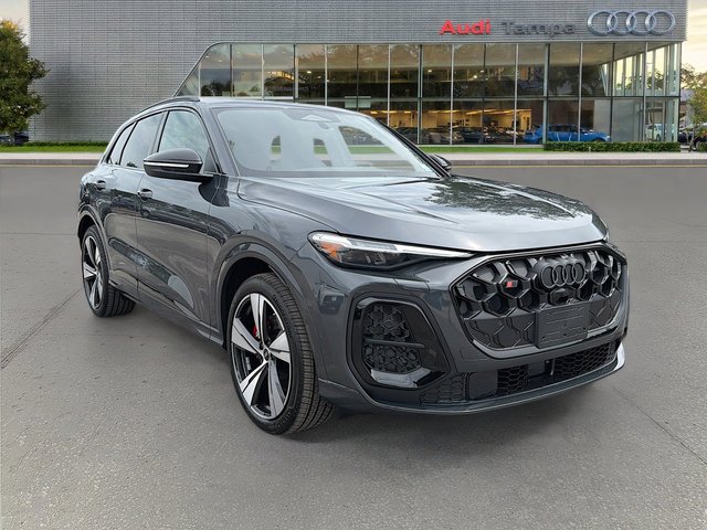 2026 Audi SQ5 Premium Plus
