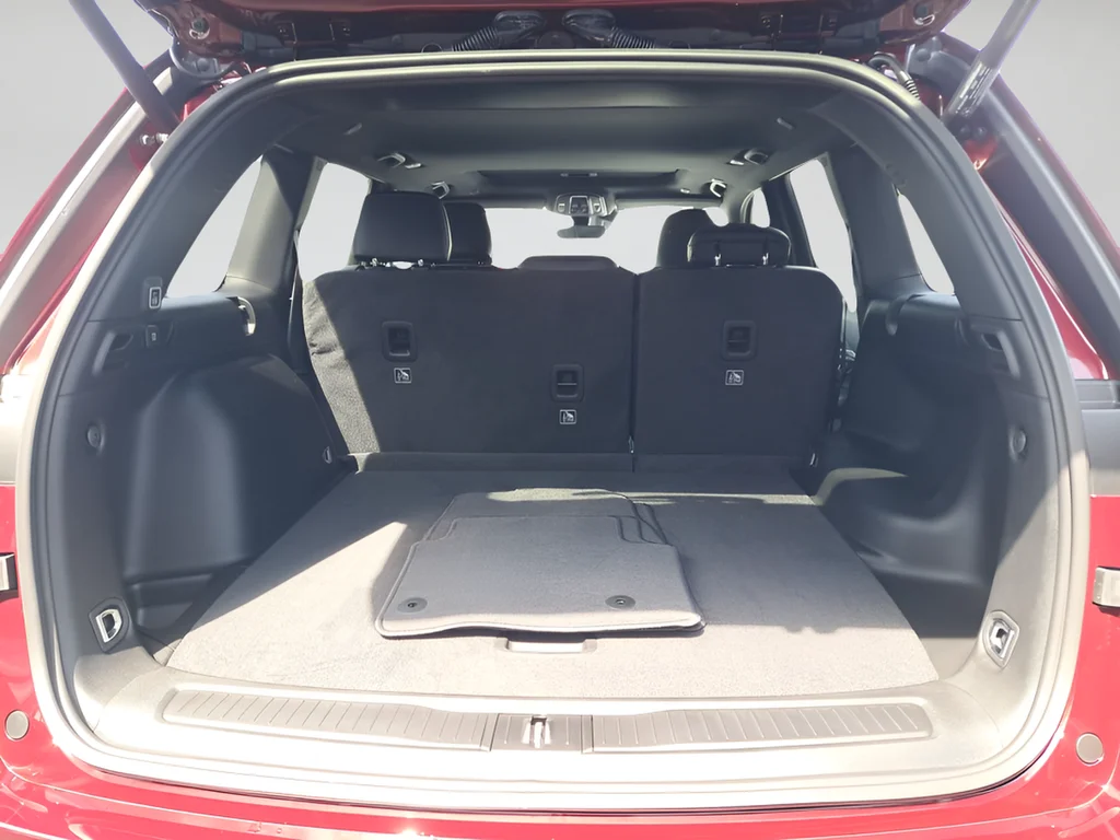 New 2026 Velvet Red Pearl-Coat Exterior Paint Jeep Laredo Altitude image 27