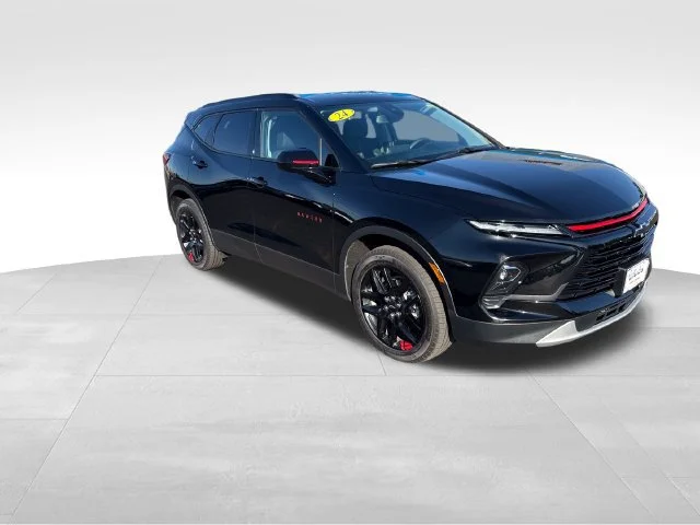 Used 2024 Black Chevrolet 2LT image 8