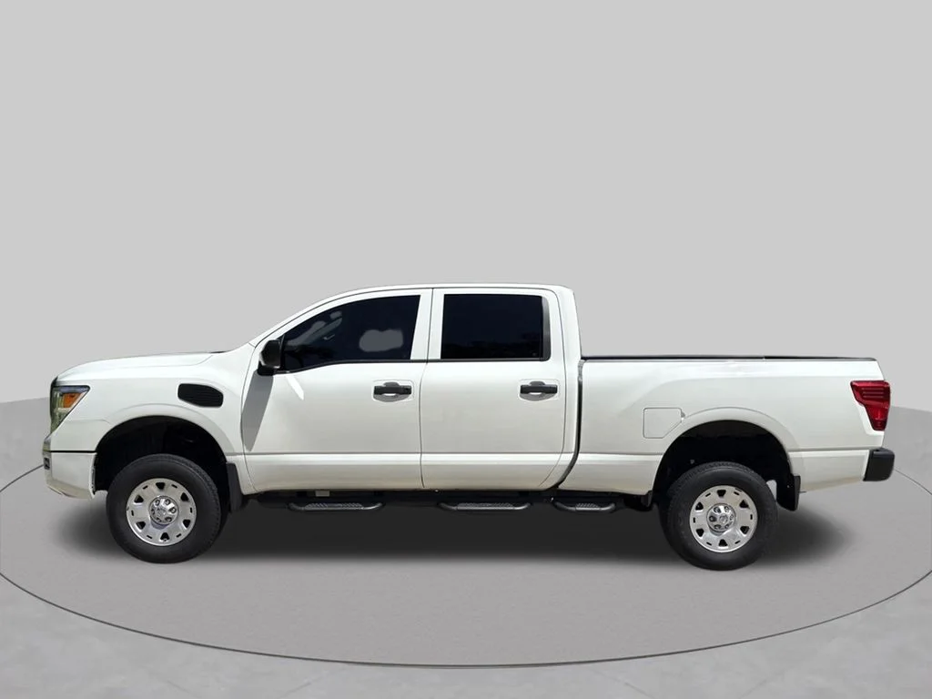 Used 2021 White Nissan S image 1