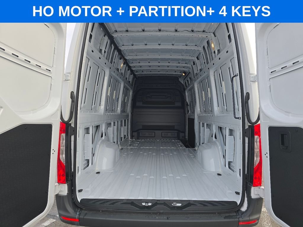 New 2025 Arctic White Mercedes-Benz Cargo 170 WB image 12