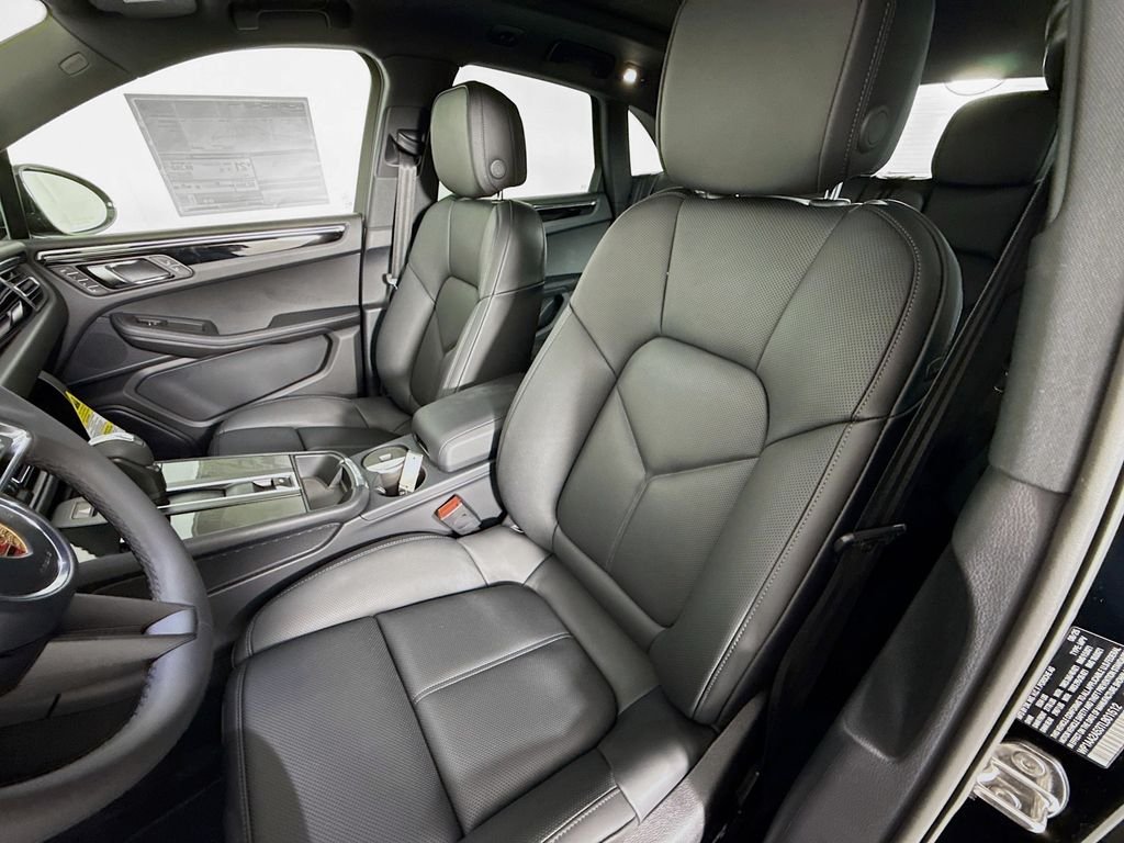 Used 2026 Black Porsche  image 5