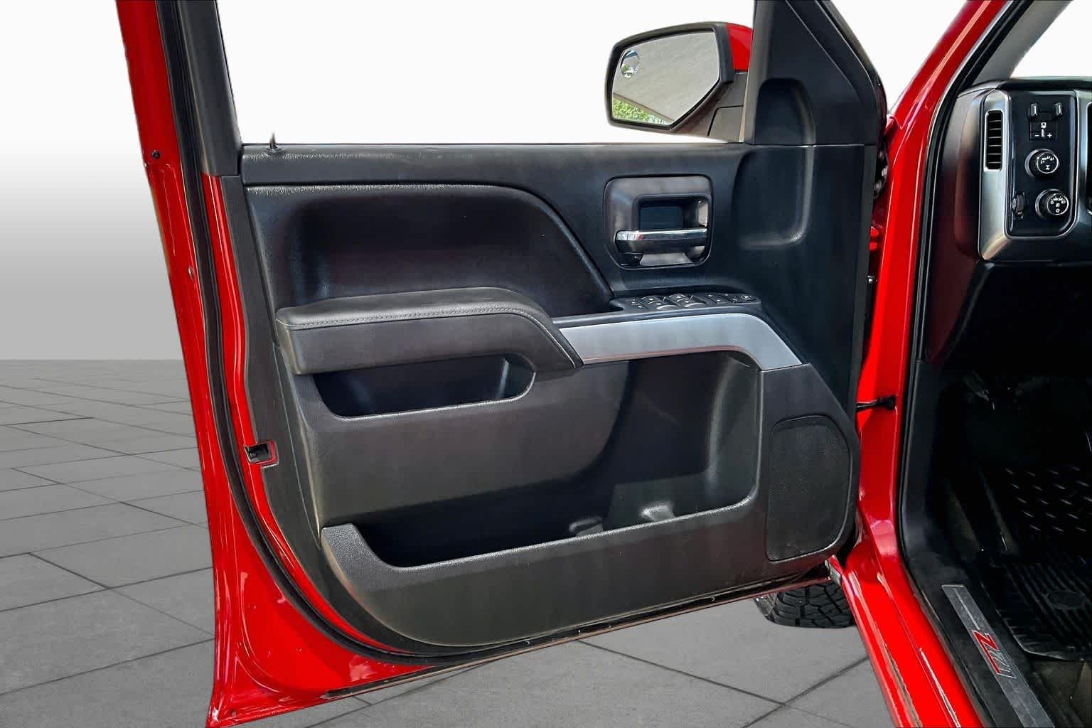 Used 2017 Red Hot Chevrolet LT image 21