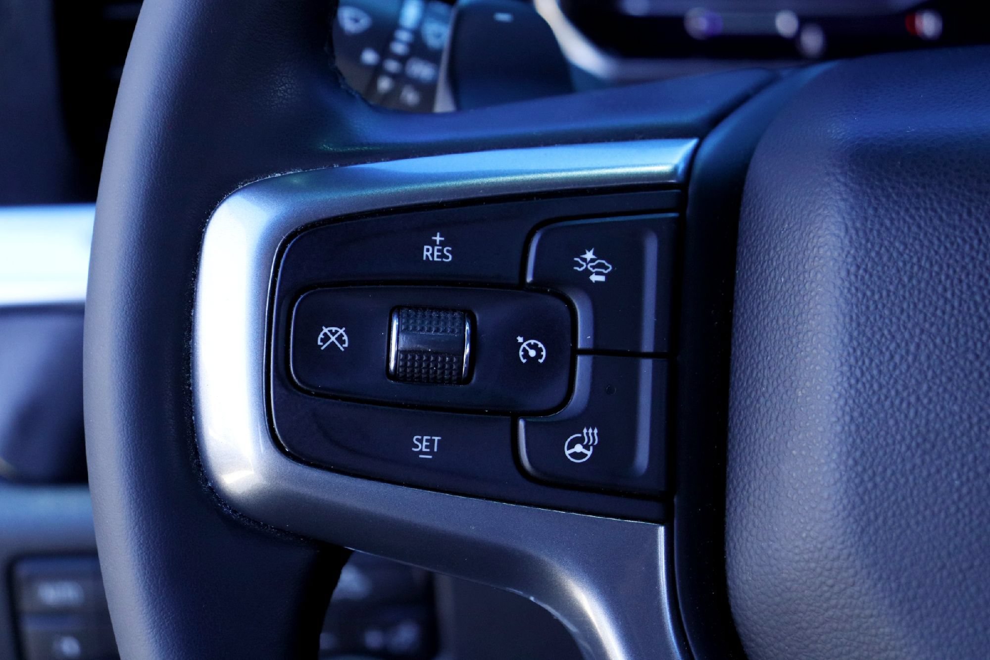 Used 2024 Summit White Chevrolet LT Trail Boss image 12