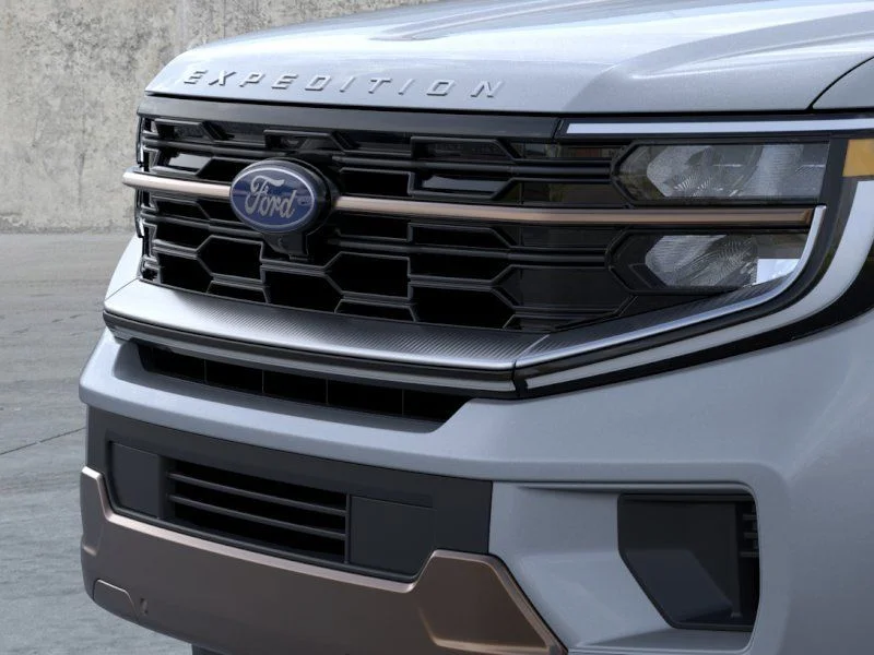 New 2026 Glacier Gray Metallic Tri-Coat Ford King Ranch® image 17