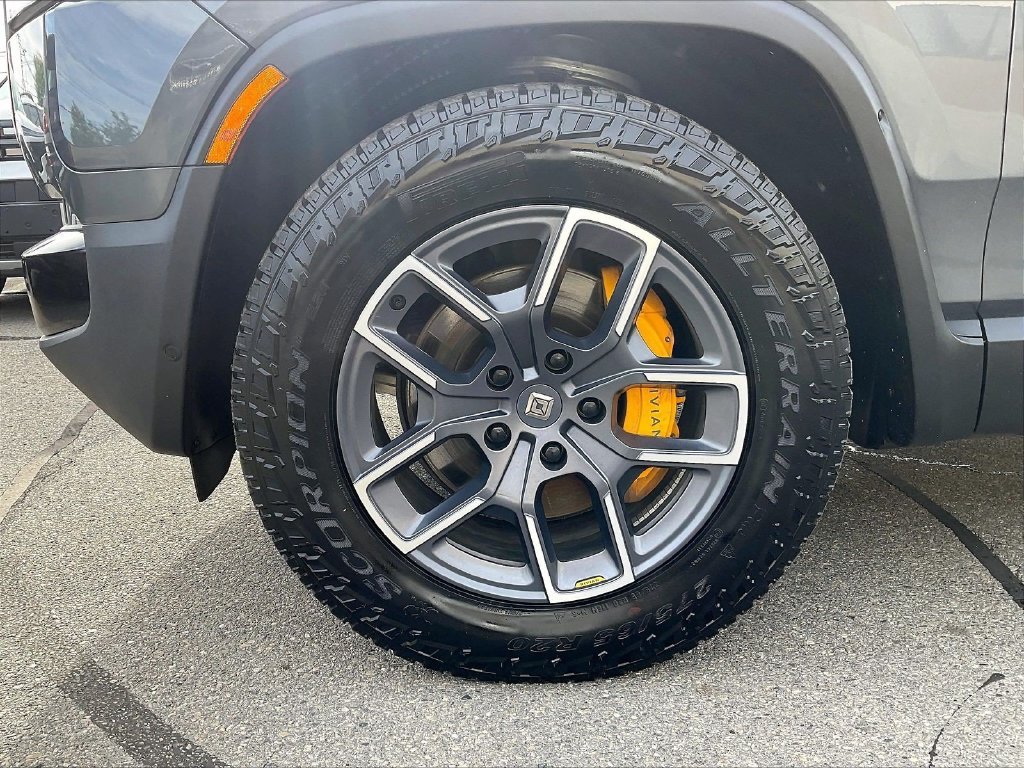 Used 2023 Gray Rivian Adventure Quad Motor Large Pack image 7