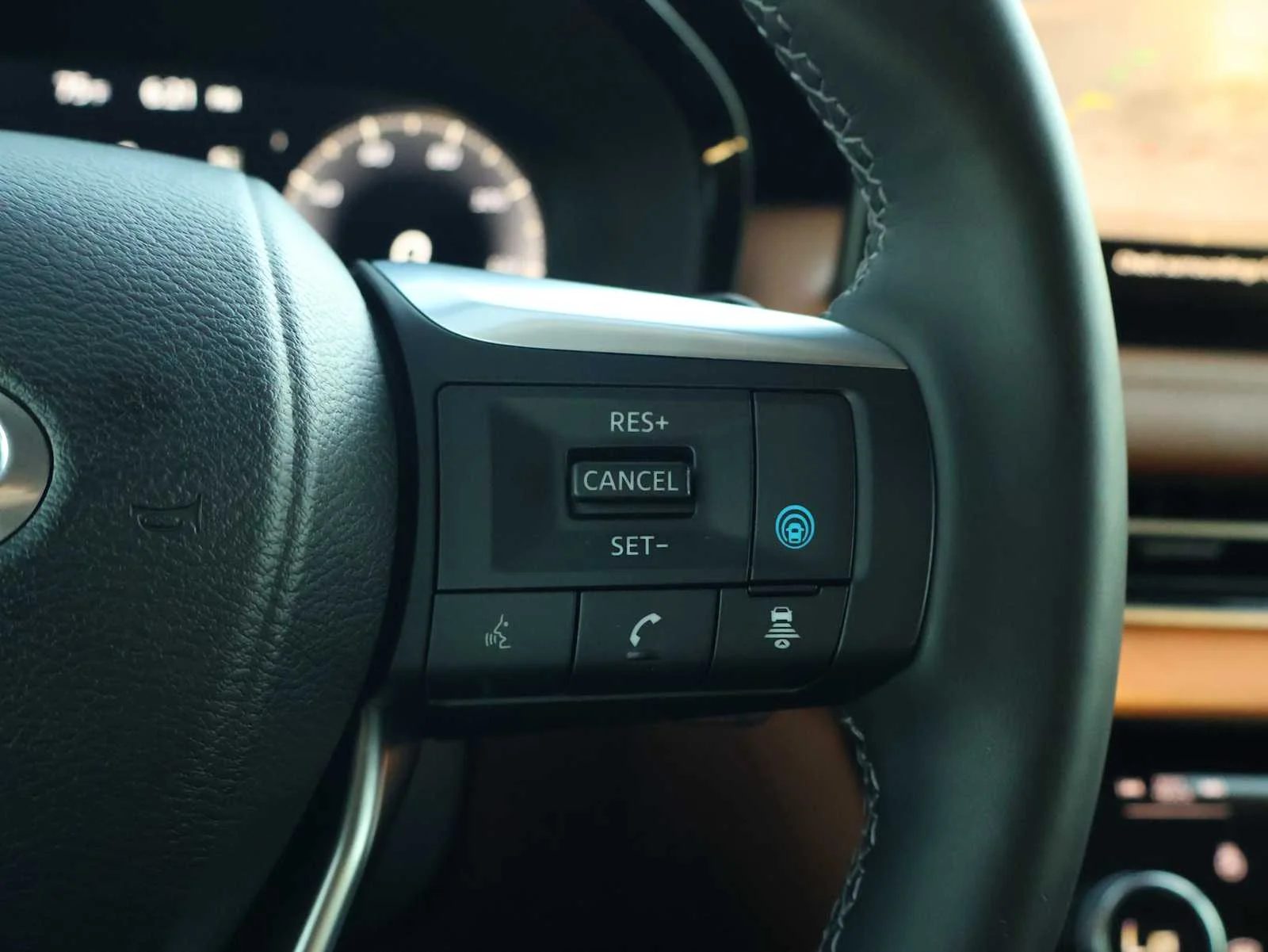 Certified Used 2023 Mineral Black INFINITI SENSORY image 22