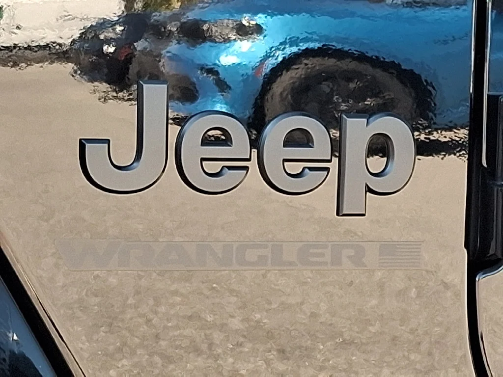 New 2027 Black Jeep Sahara image 20