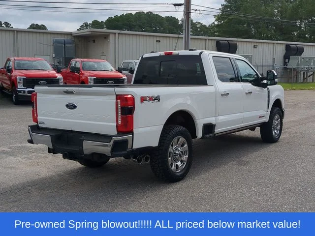 Used 2023 White Ford Lariat image 13