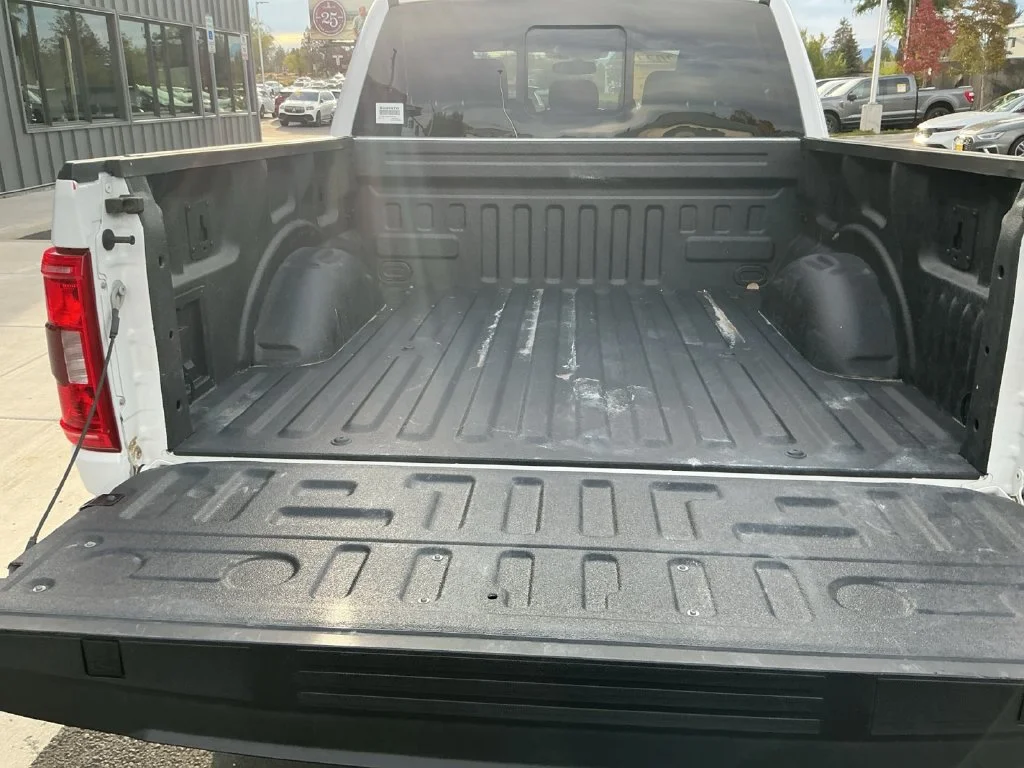 Used 2023 White Ford XLT image 23