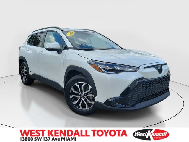 2024 Toyota Corolla Cross Hybrid SE
