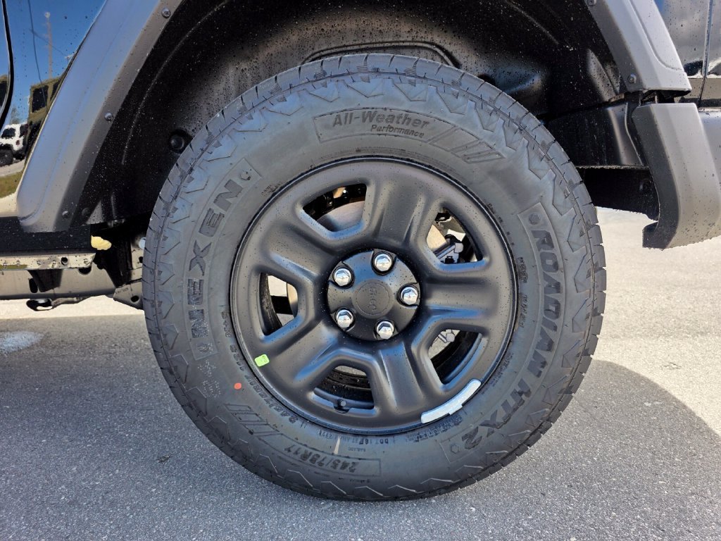 New 2026 Black Clear-Coat Exterior Paint Jeep Sport image 12