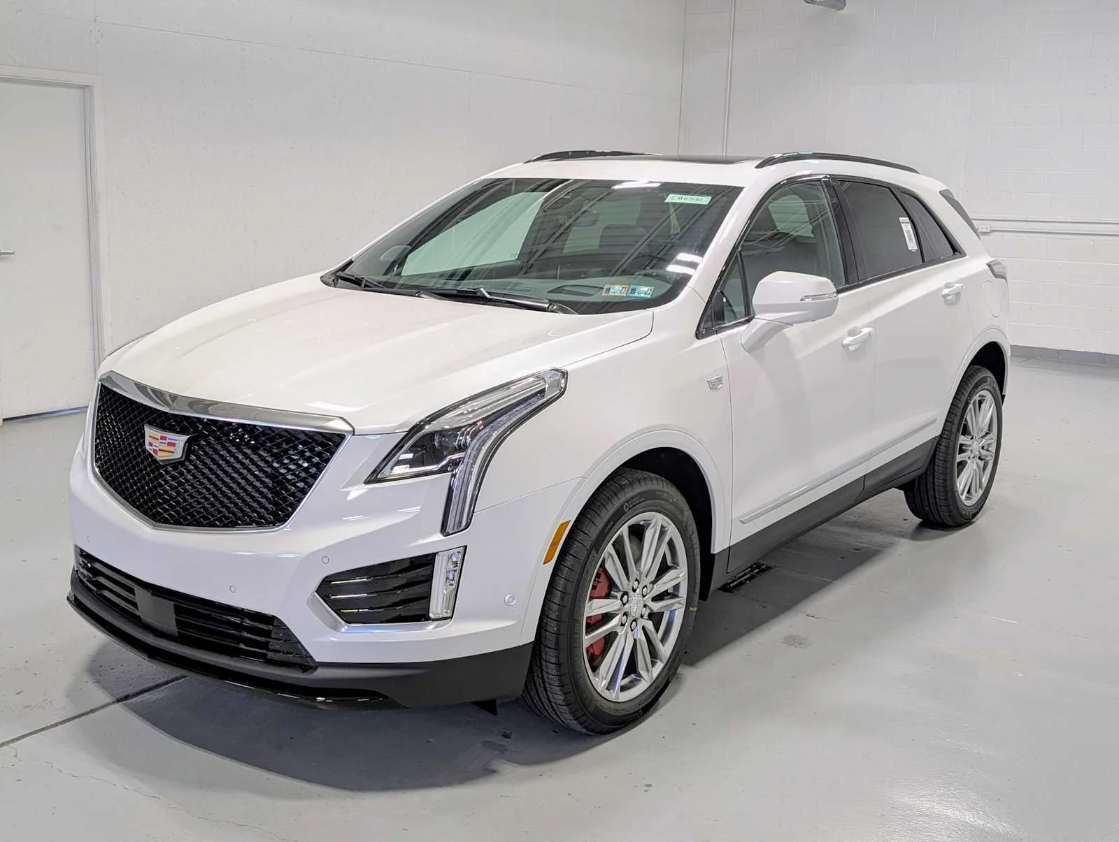 2026 Cadillac XT5 Sport