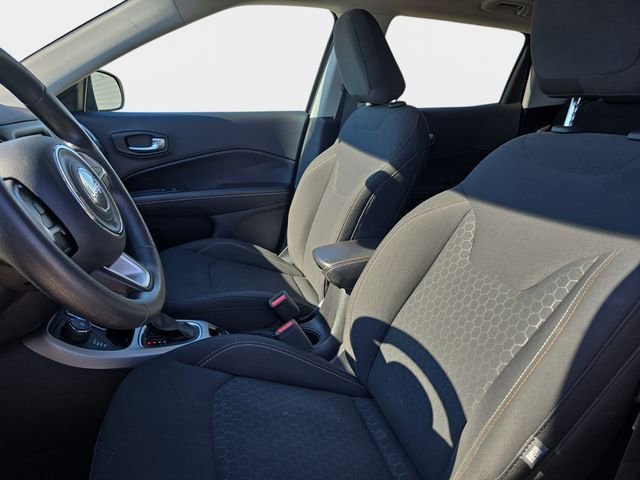 Used 2018 Gray Jeep Sport image 17