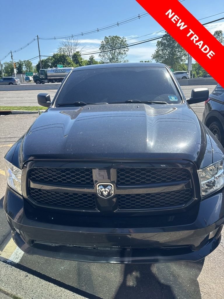 2018 RAM 1500 Express 4x4 Quad Cab 6'4's photo