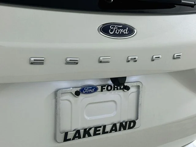 Certified Pre-Owned 2024 Ford Escape ST-Line