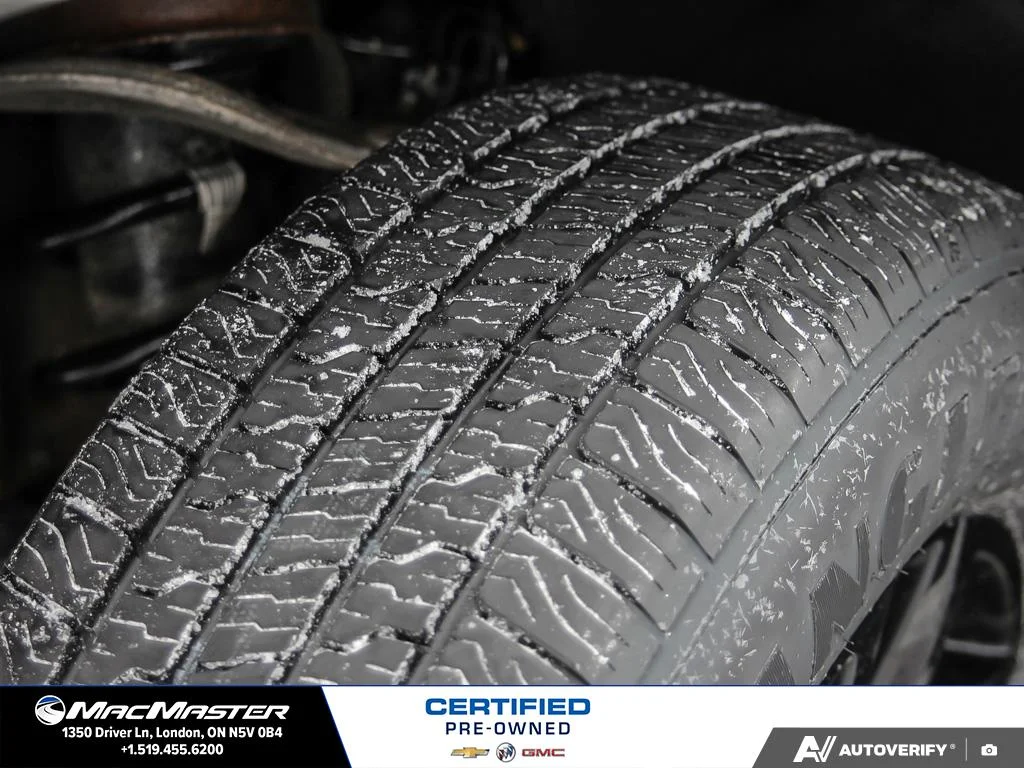 Used 2022  Chevrolet RST image 10