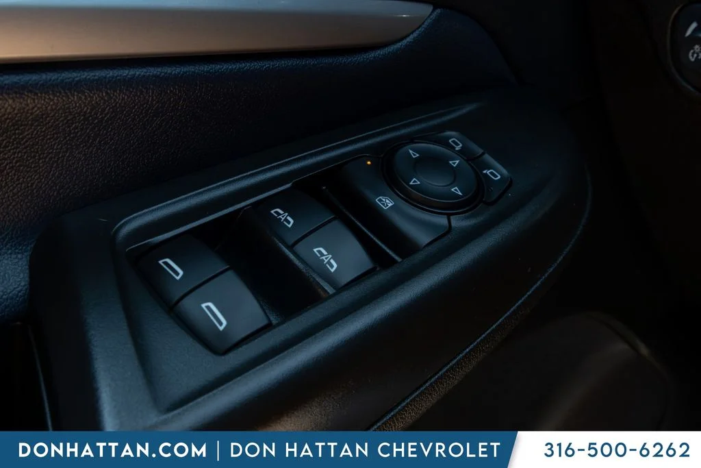 Used 2023 Gray Chevrolet Premier image 10