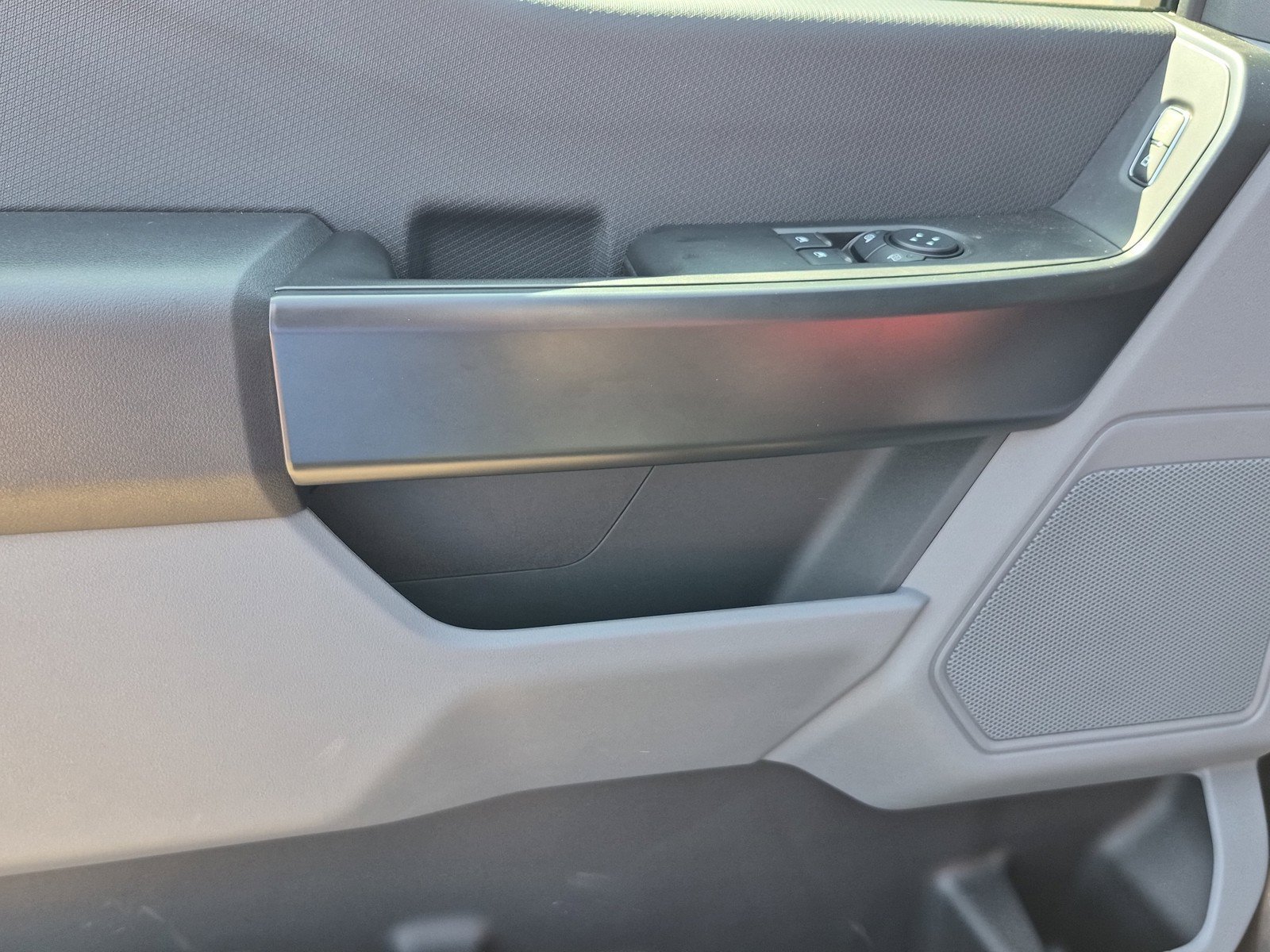 New 2026 Carbonized Gray Metallic Ford XL image 20