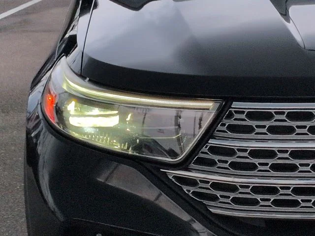 Used 2020 Black Ford Limited image 10