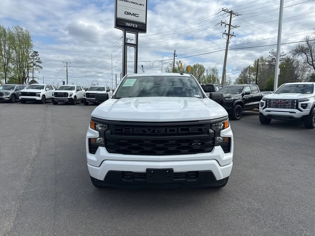 Used 2024 Summit White Chevrolet Custom image 8