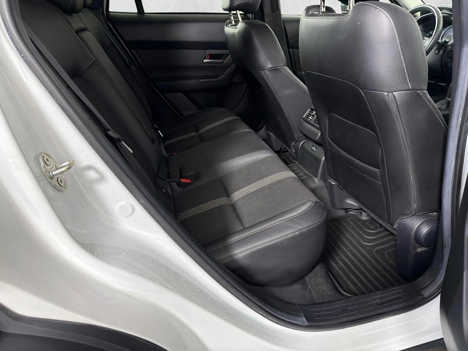 Used 2025 Wind Chill Pearl Mazda 2.5 S Preferred Package image 15