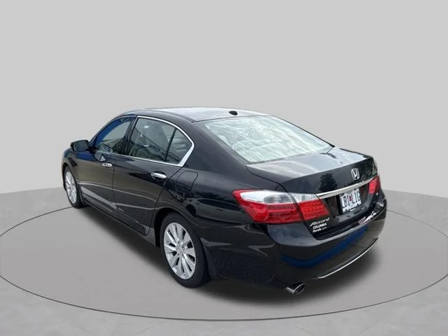 Used 2013 Black Honda EX-L image 9