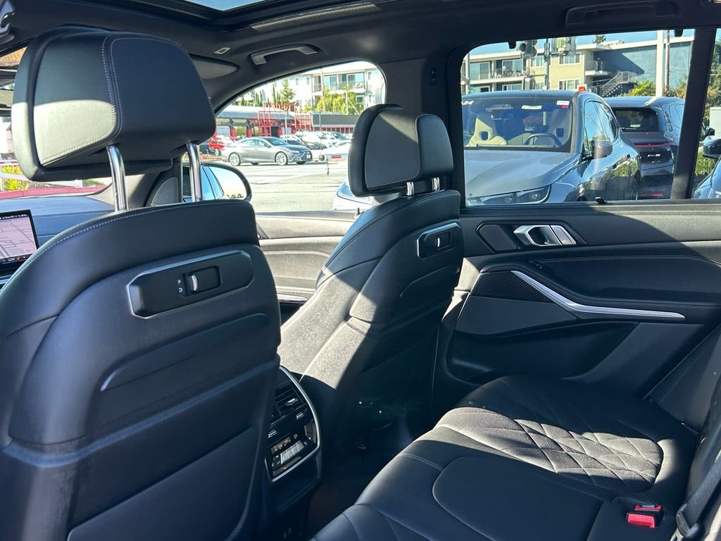 Certified Used 2024 Brooklyn Grey Metallic BMW M60i image 31