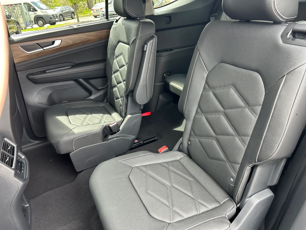 New 2026 Gray Volkswagen 2.0T SE w/Technology image 12