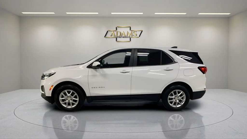 2023 Chevrolet Equinox LT - Photo 3