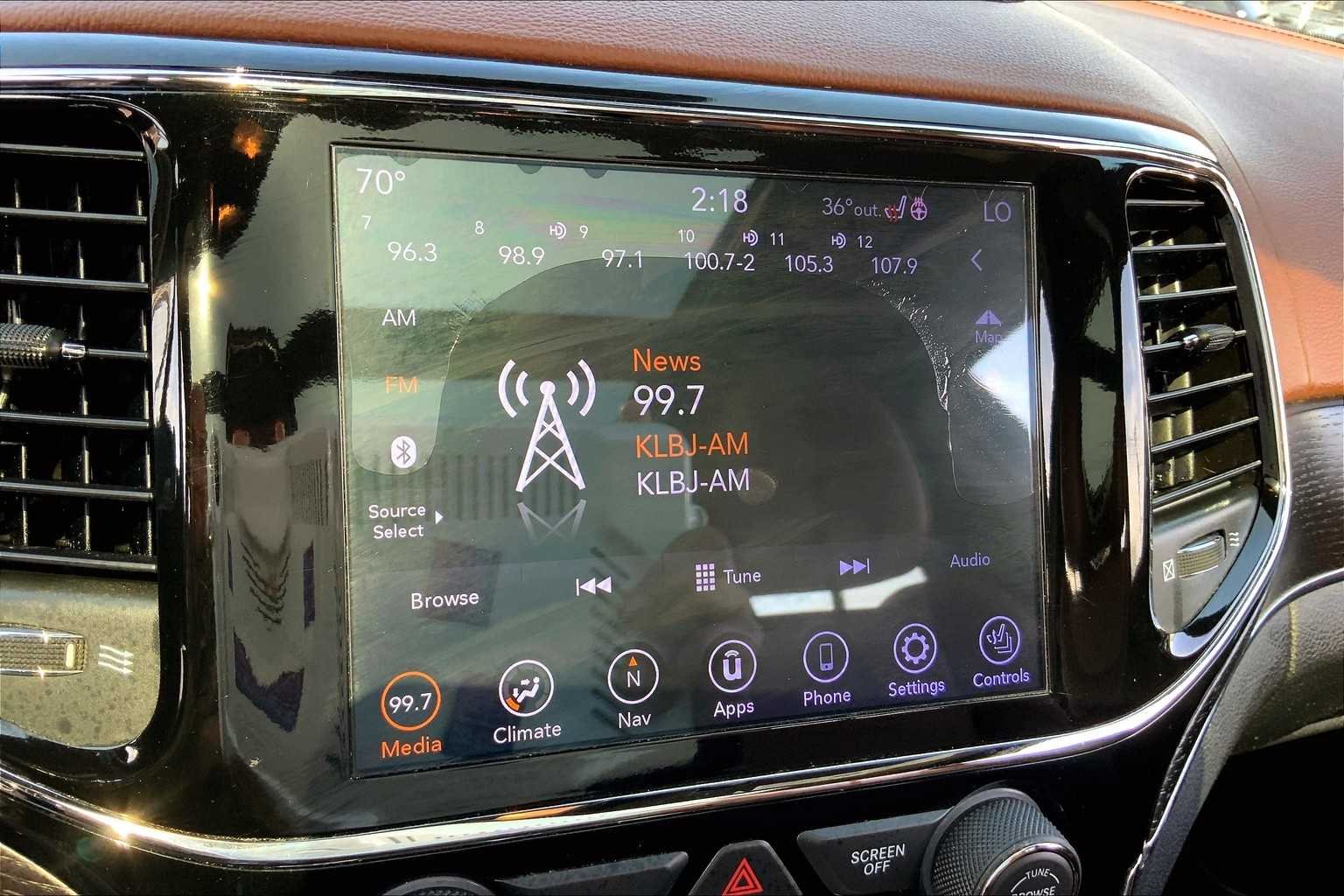 Used 2020 Velvet Red Pearlcoat Jeep Summit image 32