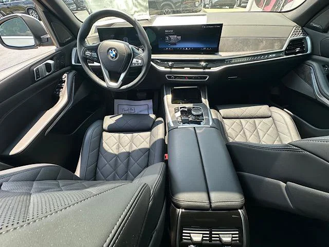Certified Used 2025 Skyscraper Grey Metallic BMW xDrive40i image 21