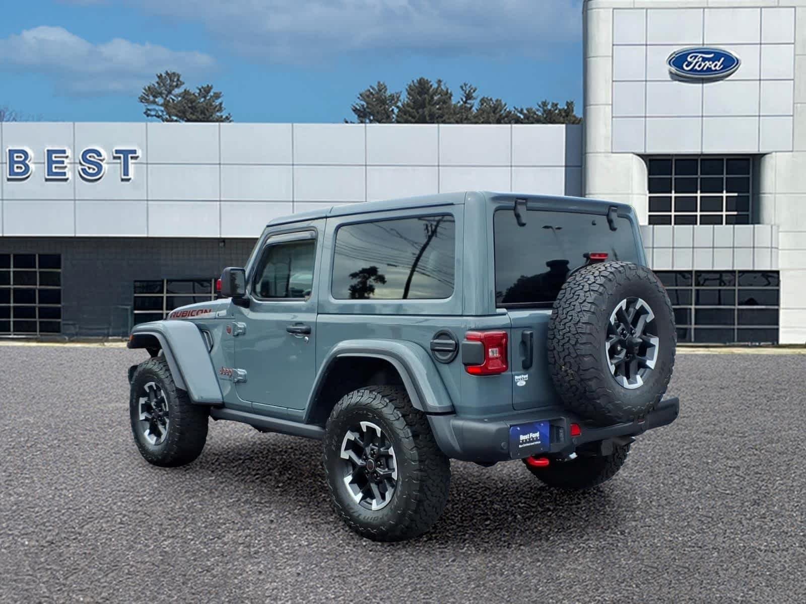 Used 2025 Anvil Clearcoat Jeep Rubicon X image 4