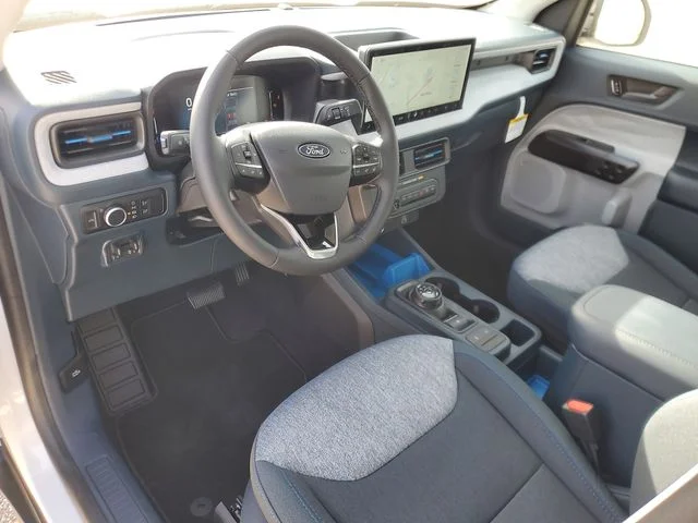 New 2026 Oxford White Ford XLT image 15