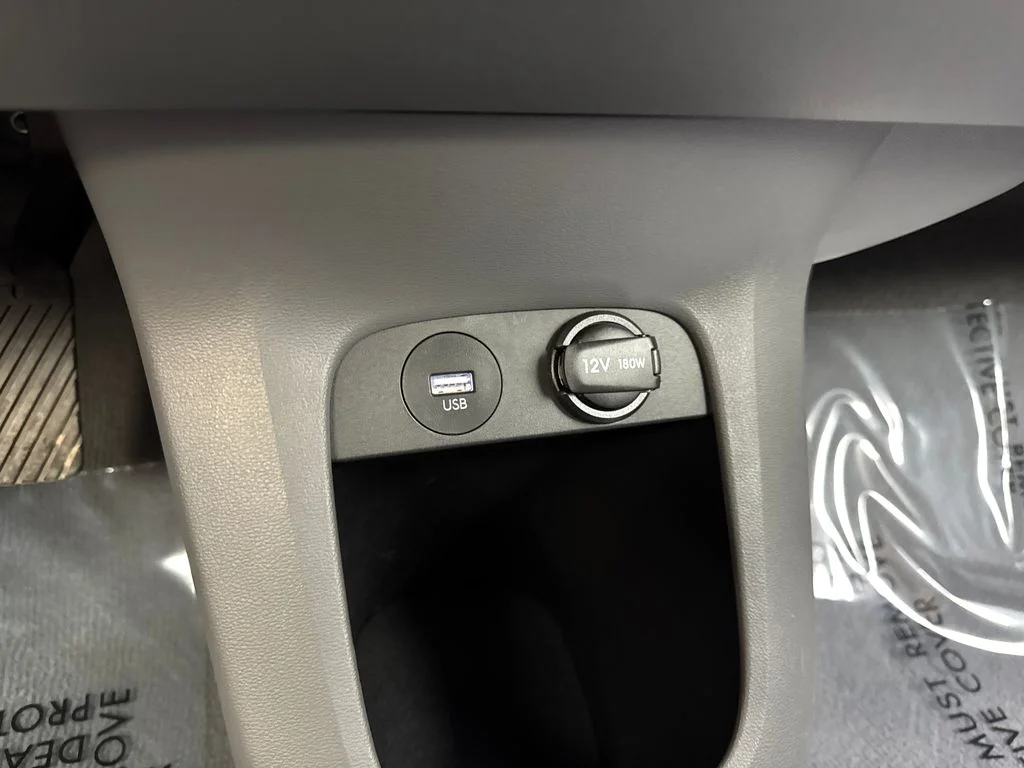 Used 2024 Green Hyundai SEL image 66