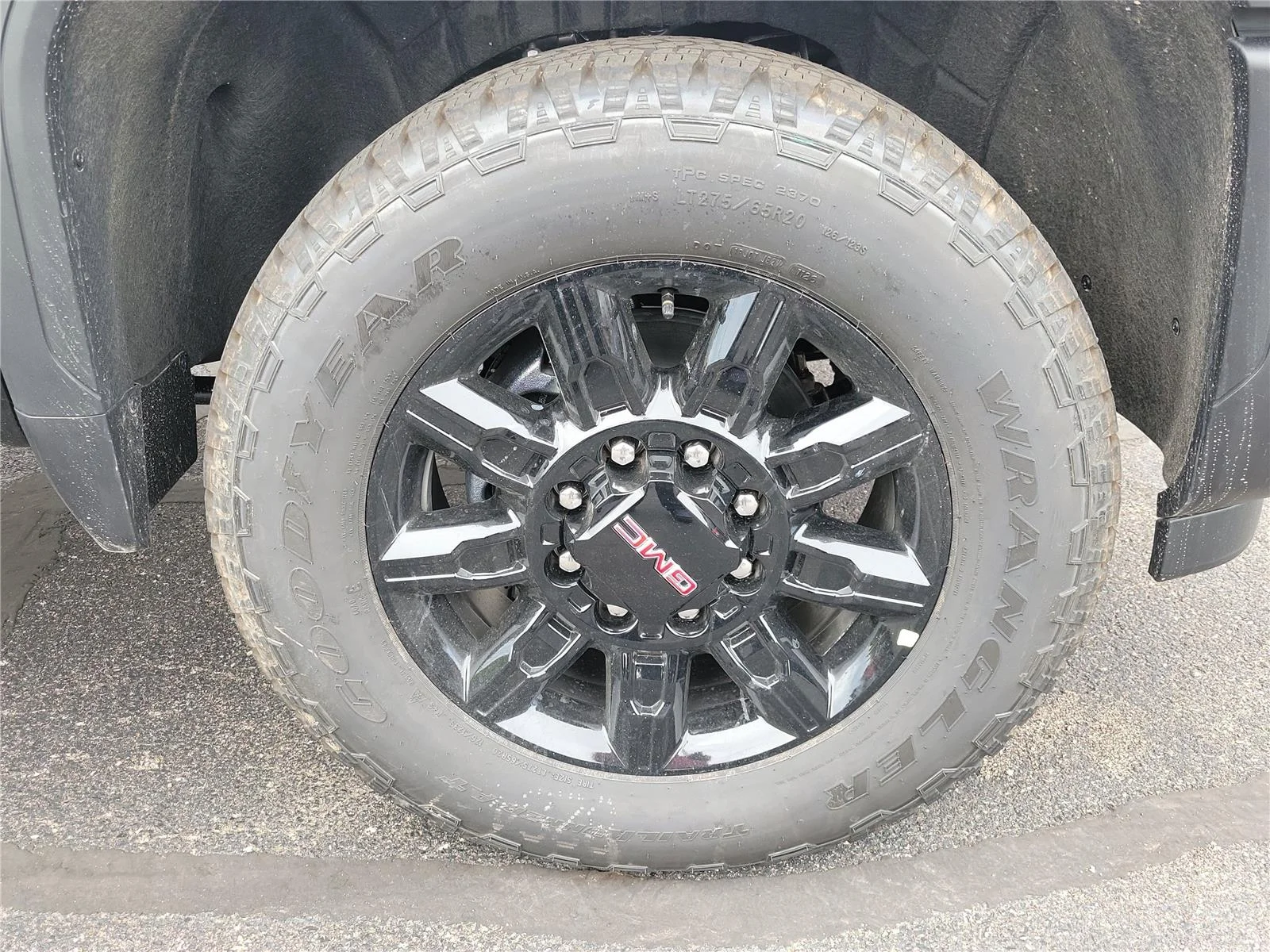 2026 GMC Sierra 2500HD AT4 - Photo 6