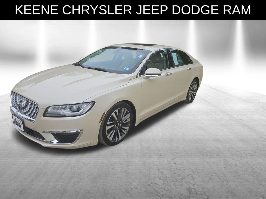 2018 Lincoln MKZ Reserve AWD's photo