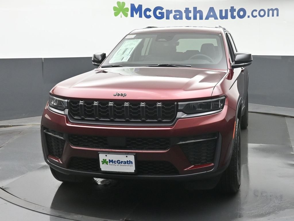 New 2026 Velvet Red Pearl-Coat Exterior Paint Jeep Laredo Altitude image 6
