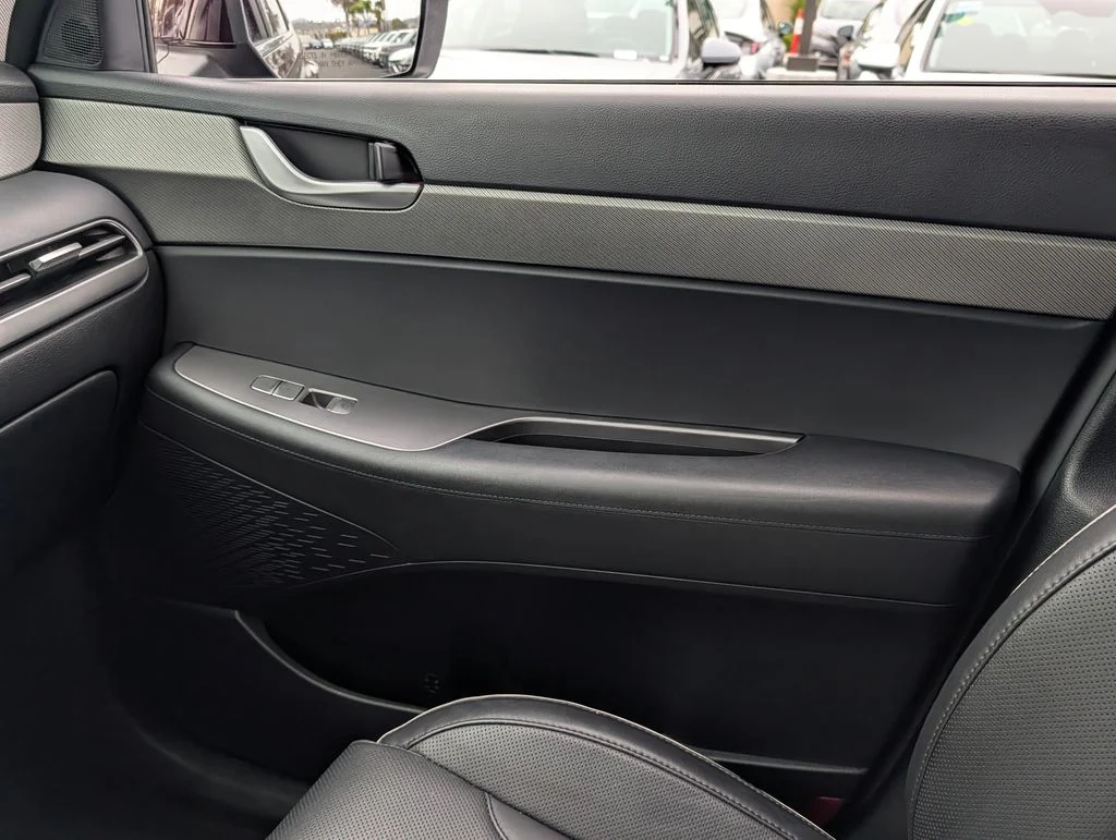 Used 2024 Red Hyundai SEL image 26